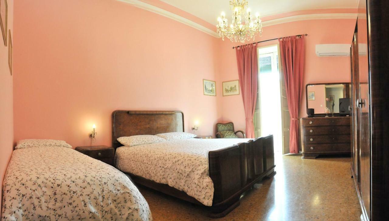 B&B Al Diecisette Catania Exterior photo